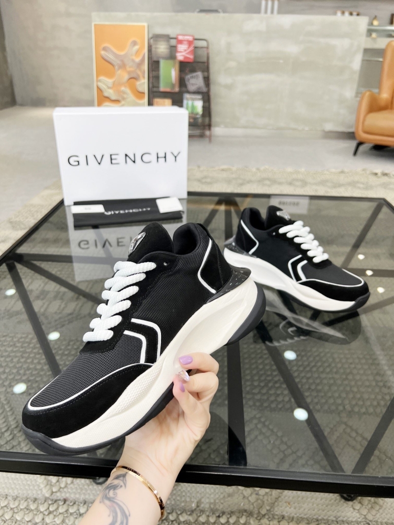 Givenchy Sneakers